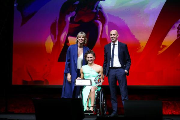 Federica Pellegrini Giulia Ghiretti Riccardo Nigi